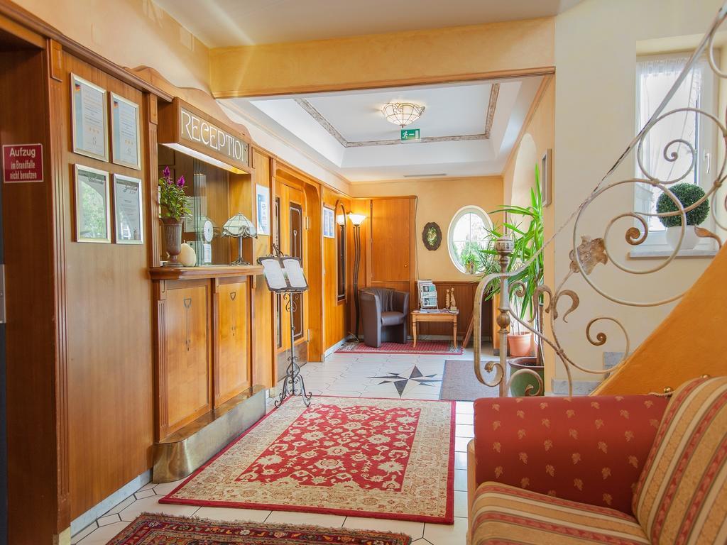 Parkhotel Bad Faulenbach ฟุสเซ่น ภายนอก รูปภาพ