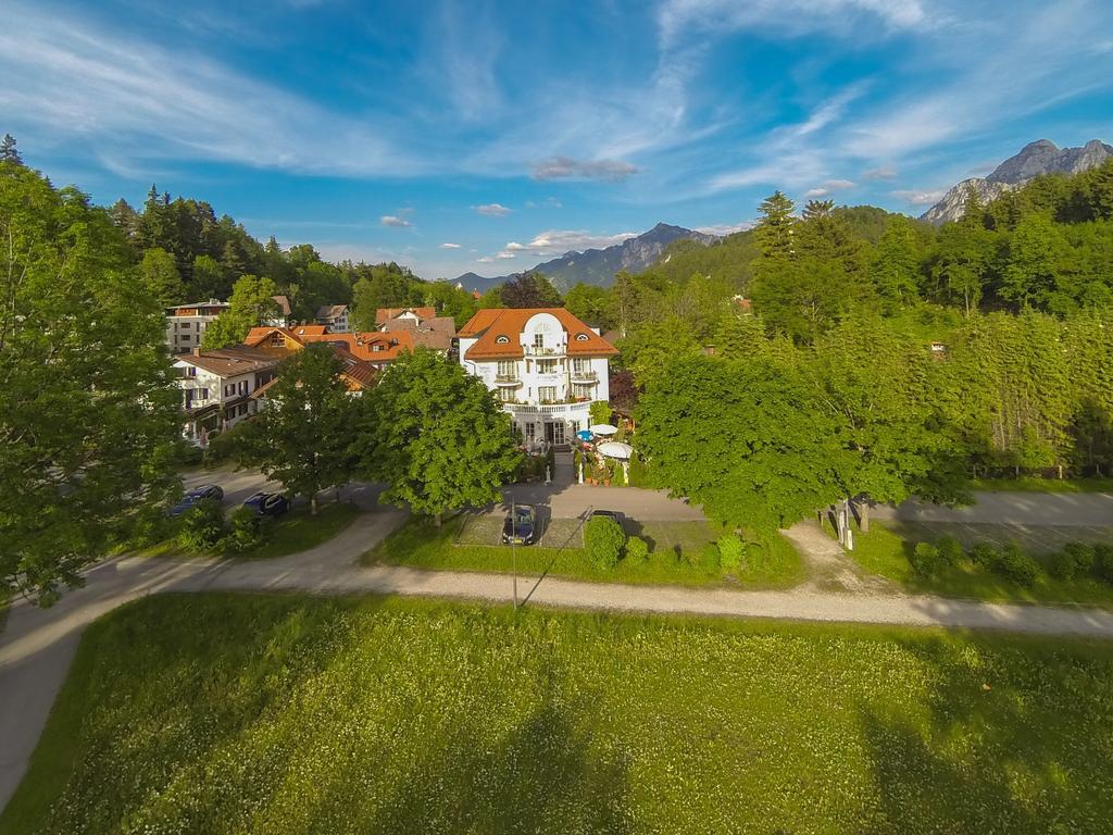 Parkhotel Bad Faulenbach ฟุสเซ่น ภายนอก รูปภาพ
